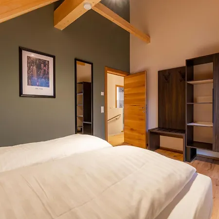 Mountain Aquarius 5a בית נופש *